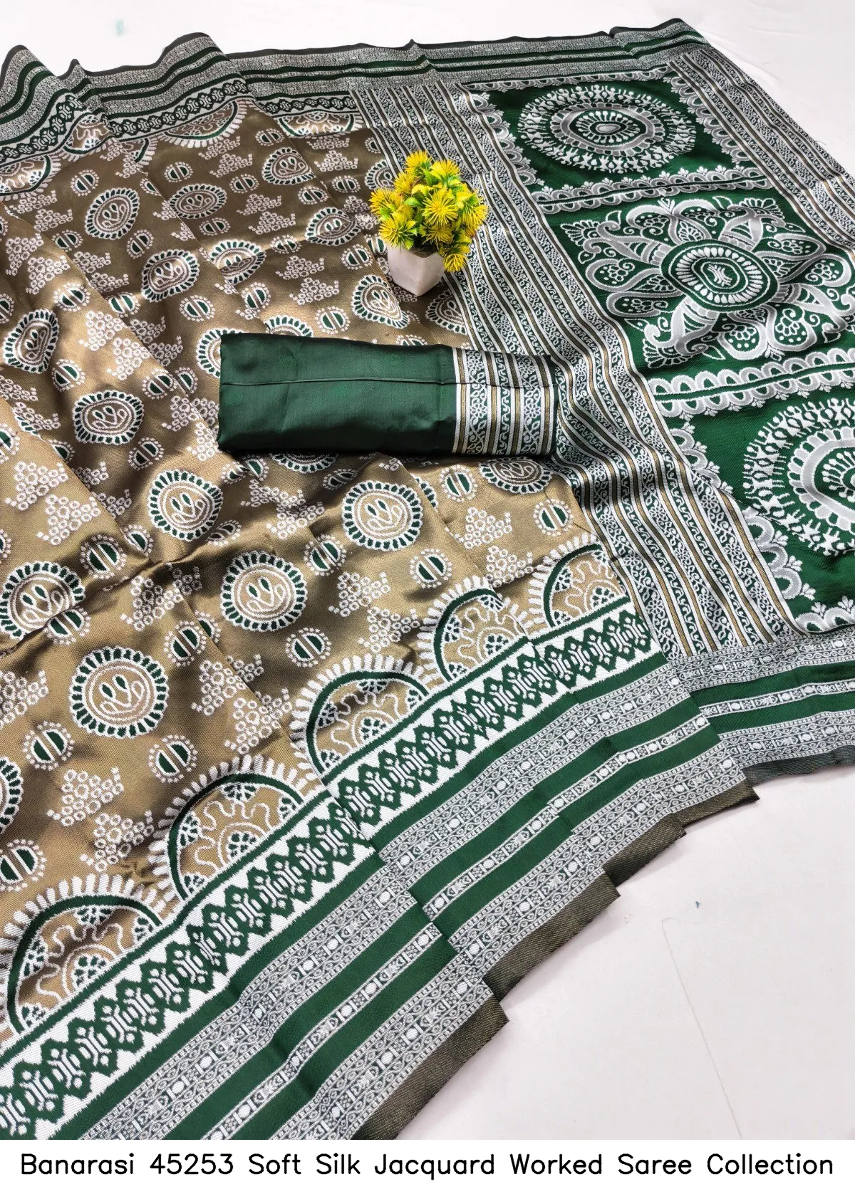 Banarasi 45253 Soft Silk Jacquard Worked Saree Collection - Image 11