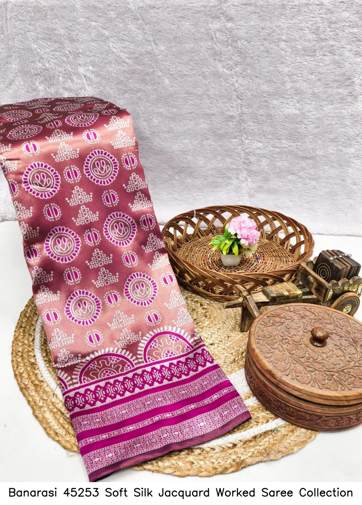 Banarasi 45253 Soft Silk Jacquard Worked Saree Collection - Image 12