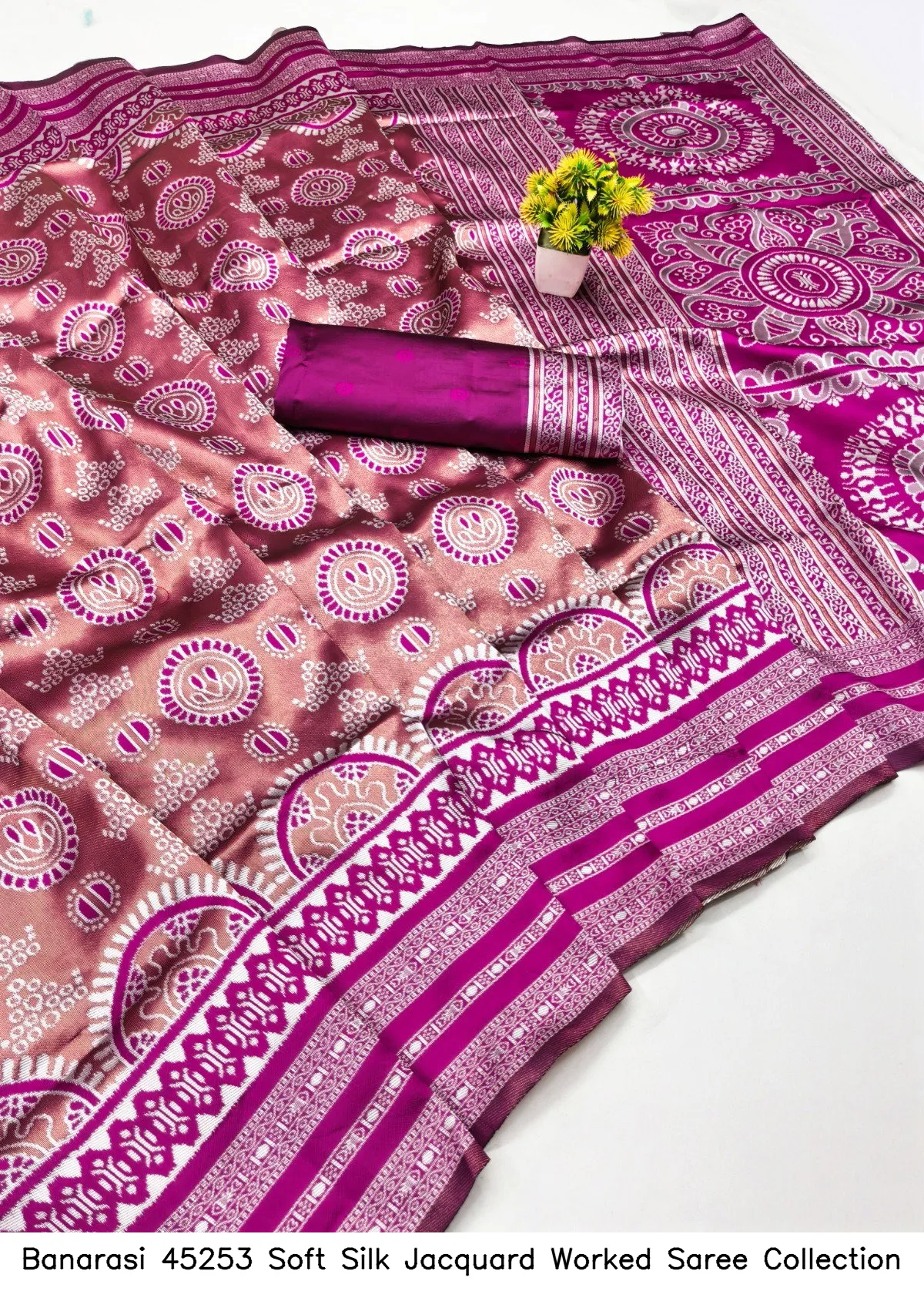 Banarasi 45253 Soft Silk Jacquard Worked Saree Collection - Image 5