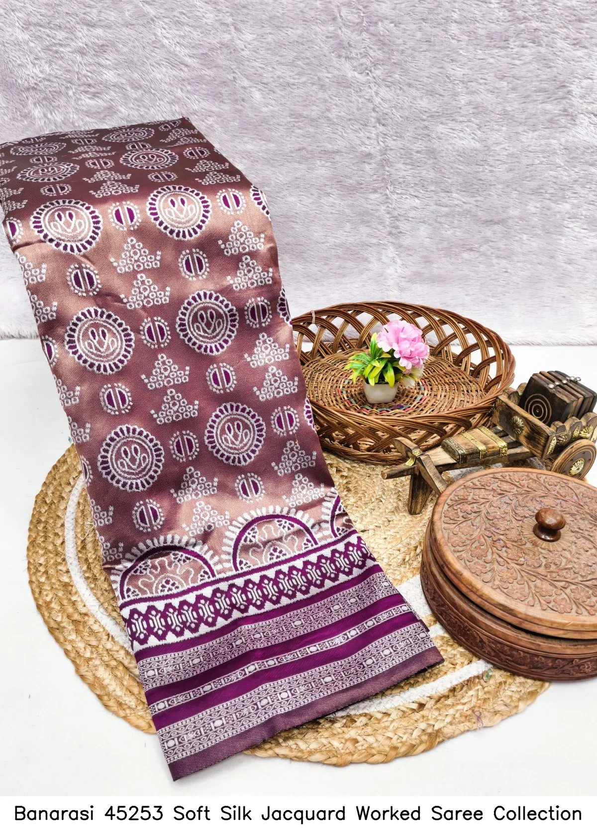 Banarasi 45253 Soft Silk Jacquard Worked Saree Collection - Image 6