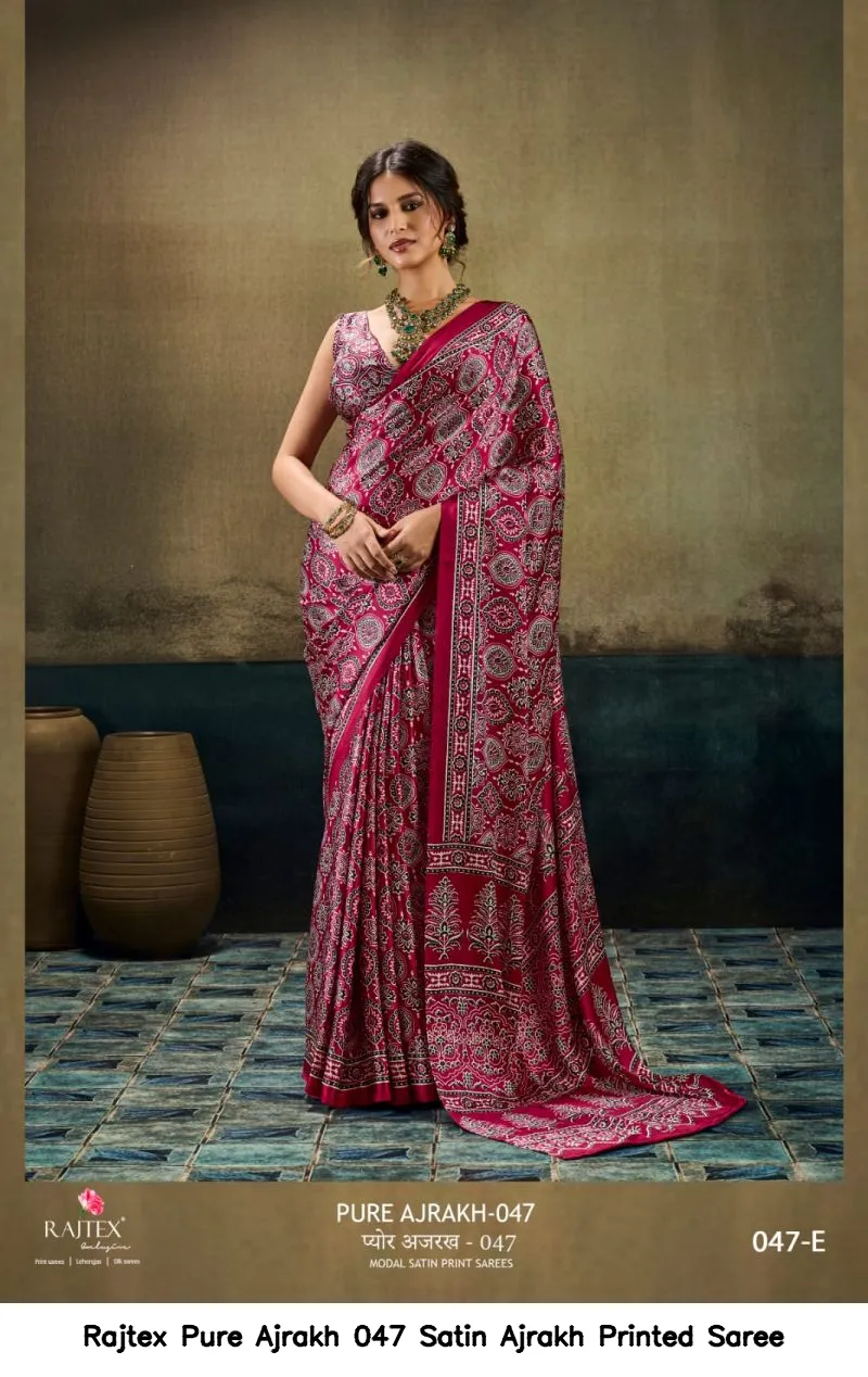 Rajtex Pure Ajrakh 047 Satin Ajrakh Printed Saree - Image 3