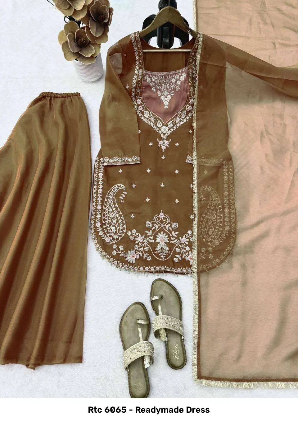 Rtc 6065 - Readymade Dress - Image 4